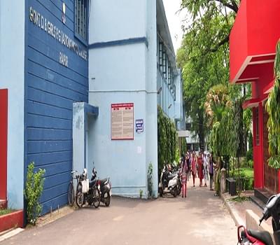 Government DB Girl's Post Graduate College Raipur Academic Building photo 5