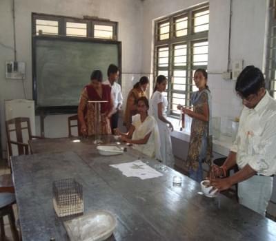 GNSCR Laboratory photo 8