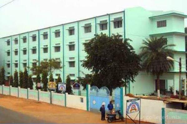Shri Sai Baba Aadarsh Mahavidyalaya Surguja Academic Building photo 2