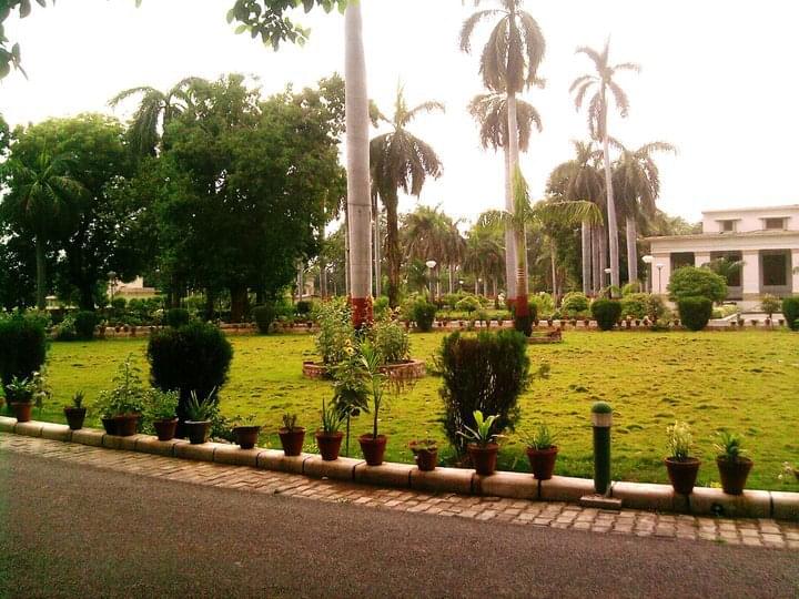 Harcourt Butler Technical University, School of Engineering Kanpur Academic Building photo 5