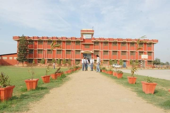 Shobhit University, School of Business Studies Meerut hostel photo 2
