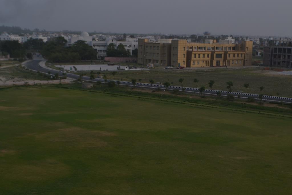 University Institute of Engineering and Technology Lucknow Building & Infrastructure photo 2