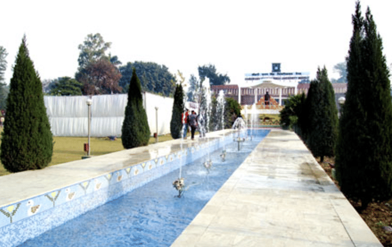 CCSU Academic Building photo 6