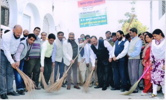 Eram Unani Medical College and Hospital Lucknow Extra Curriculars photo 3