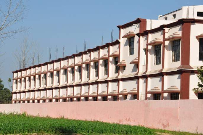 Hari Group of Institutions Nakur Academic Building photo 6
