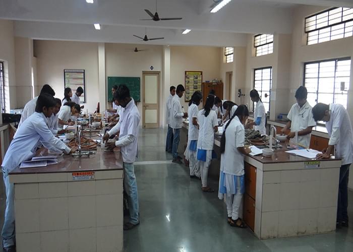 Government College of Pharmacy Amravati Infrastructure photo 8