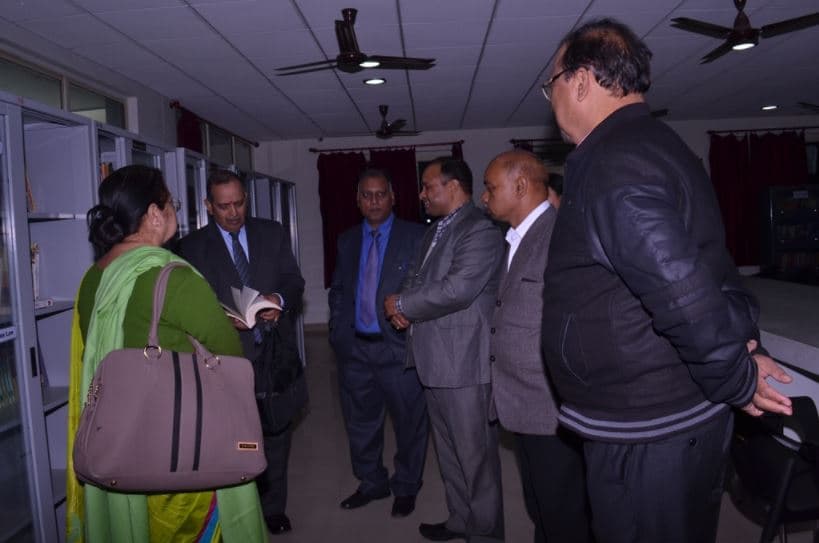 Swami Shukdevanand Law College Shahjahanpur Events photo 12