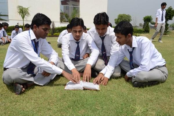 Saraswati Institute of Engineering and Technology New Delhi Campus Life photo 5