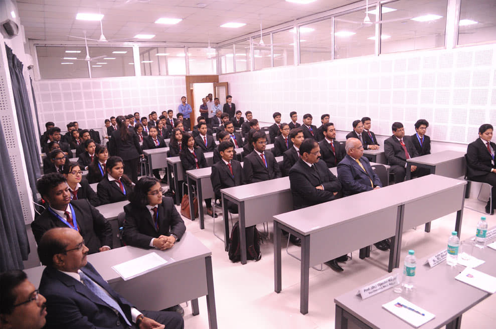 MNLU Nagpur Classrooms and labs photo 2