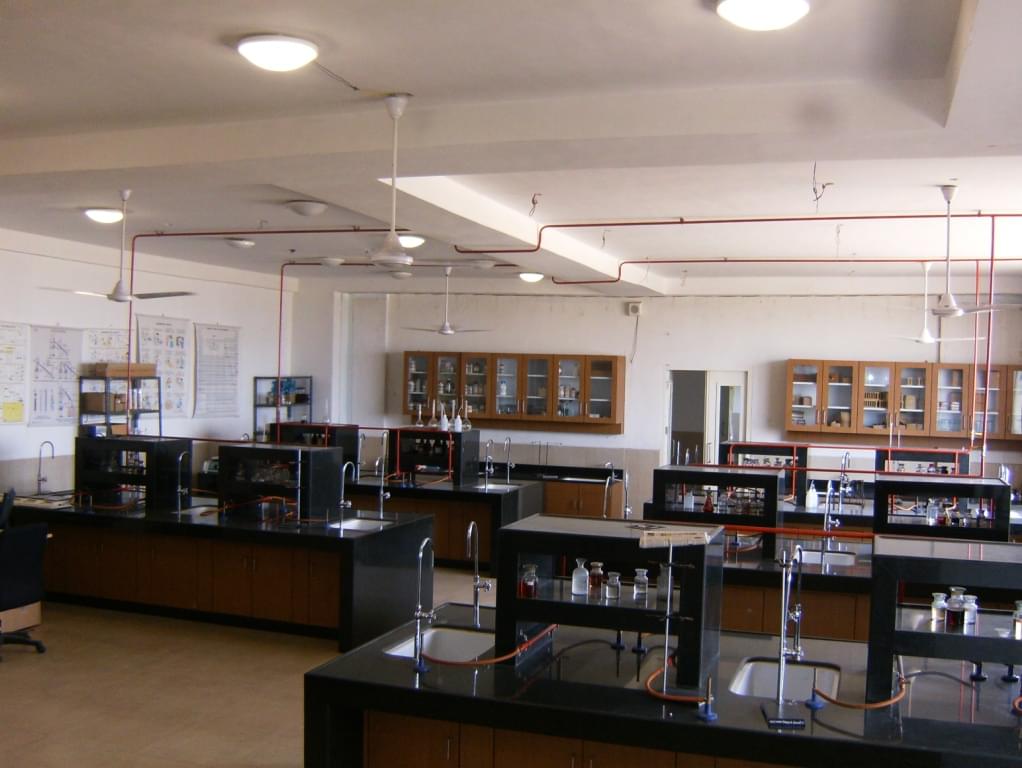VDF School of Pharmacy Latur Infrastructure photo 5