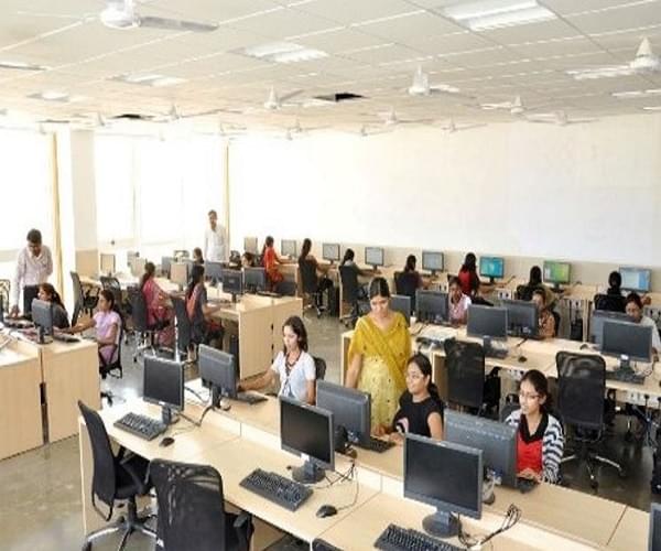 VDF School of Pharmacy Latur Infrastructure photo 7