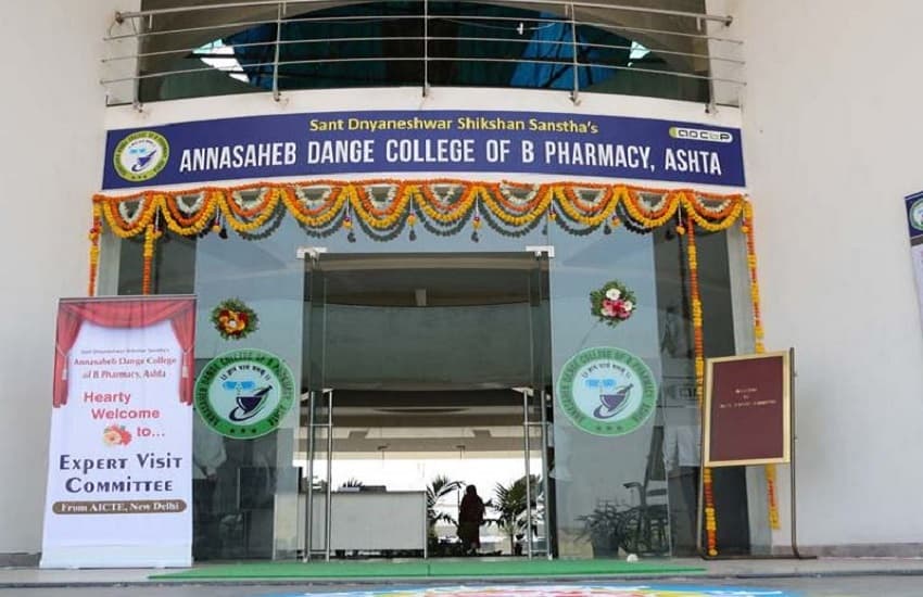 Annasaheb Dange College of B.Pharmacy Ashta hostel photo 1