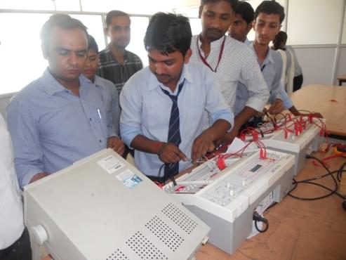 Veerk Kunwar Degree College Bijnor Campus photo 8