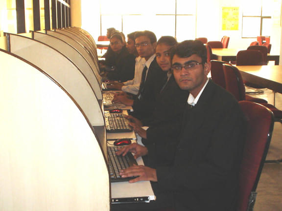 Unique College of Law Moradabad Campus and Infrastructure photo 3