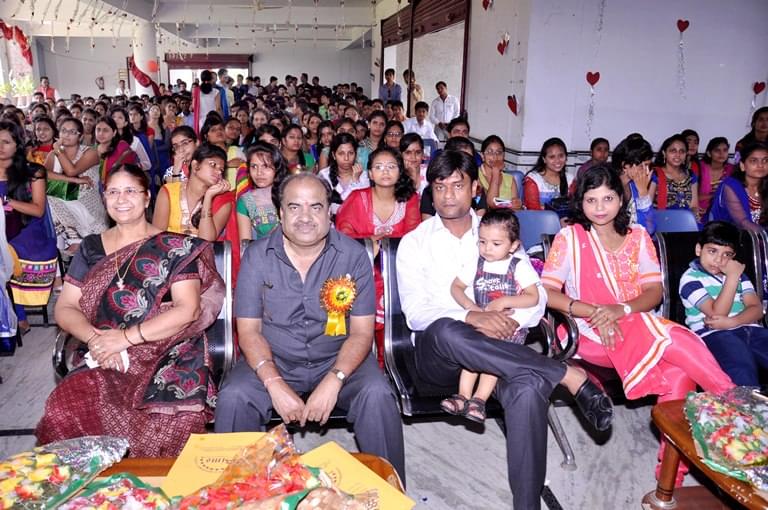 Shrikrishna Institute of Management and Science Chandausi Extra Curriculars photo 1