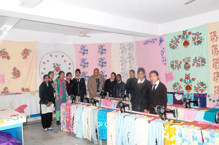 Shrikrishna Institute of Management and Science Chandausi Extra Curriculars photo 2