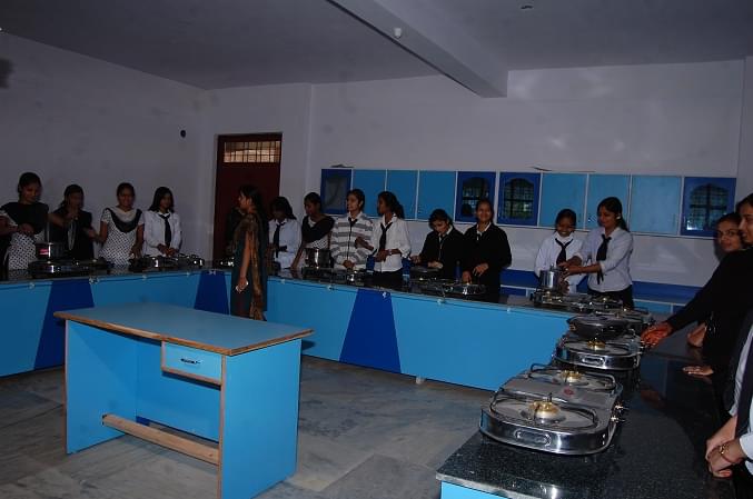 Shrikrishna Institute of Management and Science Chandausi Laboratories photo 1