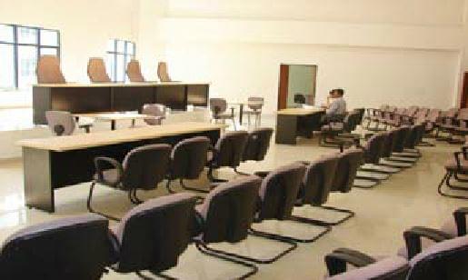 Nandini Nagar Vidhi Mahavidyalaya Gonda Computer Laboratories and Library photo 4