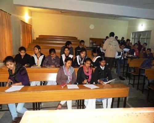 PGS National College of Law Mathura Academic Building and Infrastructure photo 5