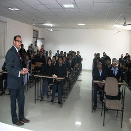 PGS National College of Law Mathura Academic Building and Infrastructure photo 2