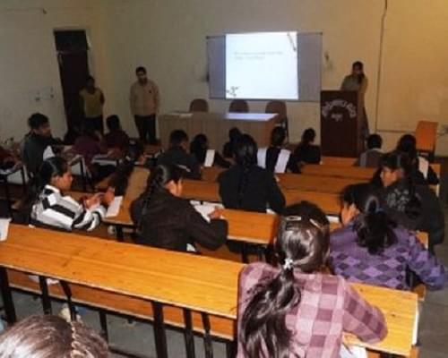 PGS National College of Law Mathura Academic Building and Infrastructure photo 1