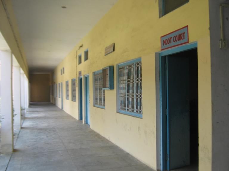 Model Public Law College Sambhal Academic BUilding and Infrastructure photo 1