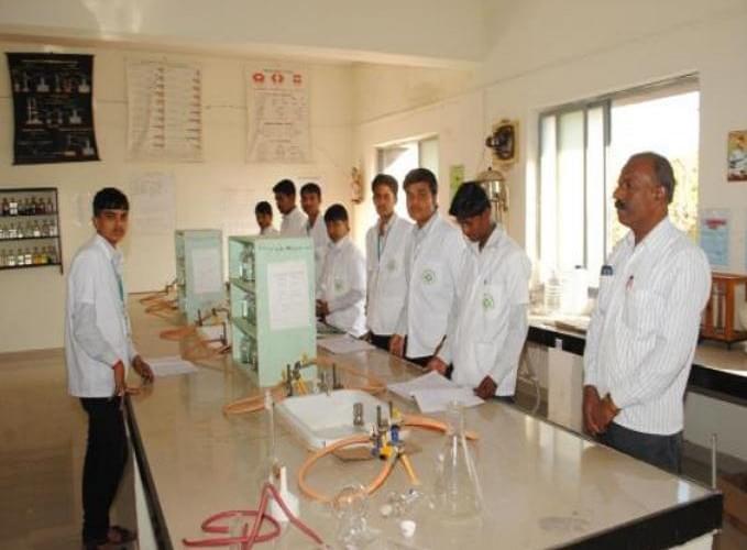Adarsh College of Pharmacy Vita Infrastructure photo 6