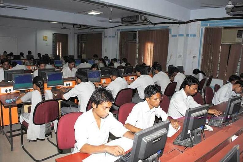 Babu Banarasi Das Institute of Technology & Management Lucknow Campus photo 3