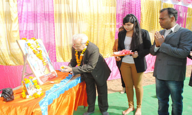 J.D. Ayurvedic PG Medical College Aligarh Life at Campus photo 5