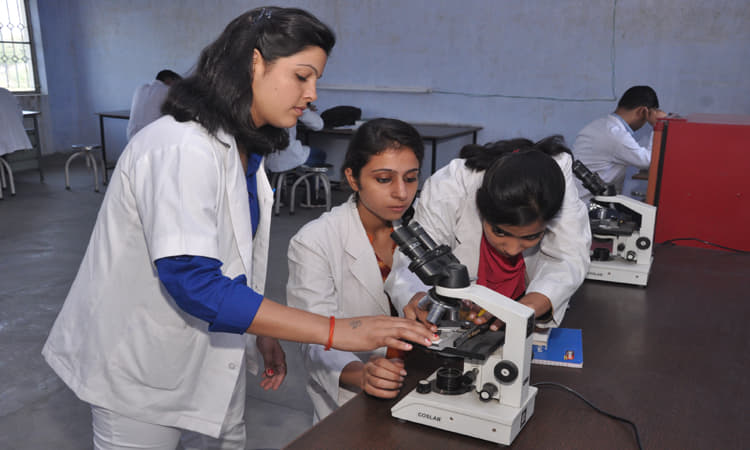 J.D. Ayurvedic PG Medical College Aligarh Life at Campus photo 11