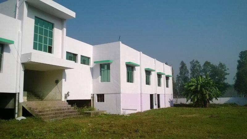 Lord Mahavira College of Law Moradabad Academic Building photo 3