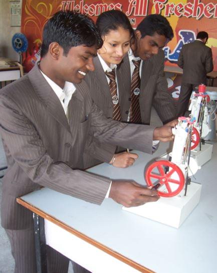 D. S. Institute of Technology & Management Ghaziabad Academic Building and Infrastructure photo 13