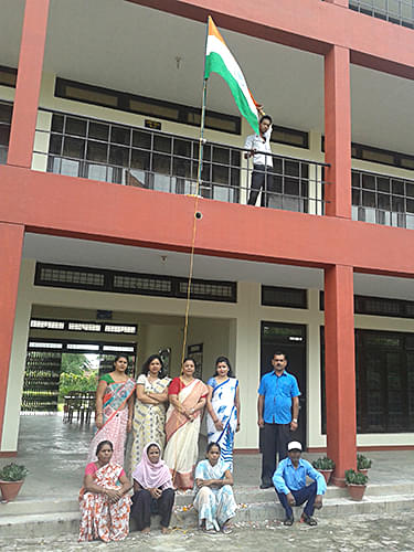 Symboyzia Girls College Agra Academic Building photo 4