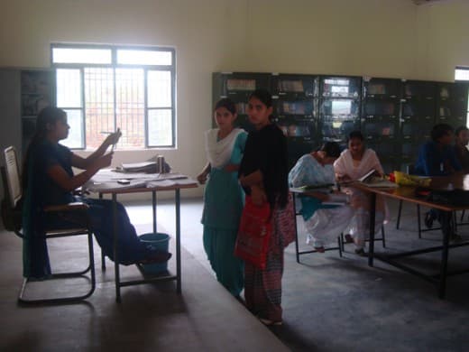 Abdul Razak Degree College Jyotiba Phule Nagar Academic Building photo 1