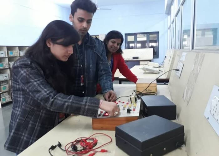 Krishna Engineering College Ghaziabad infrastructure photo 9