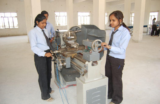 Doon College of Engineering and Technology Saharanpur Building & Infrastructure photo 7