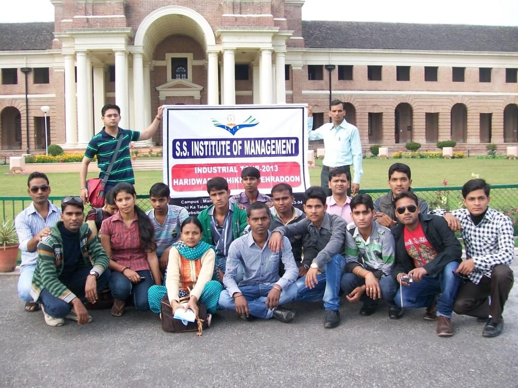 SS Institute of Management Lucknow Extra Curriculars photo 3