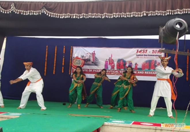 Institute of Pharmaceutical Education & Research Wardha Extra Curriculars photo 4