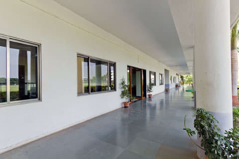 H.R. Patel Institute of Pharmaceutical Education & Research Shirpur Campus photo 2