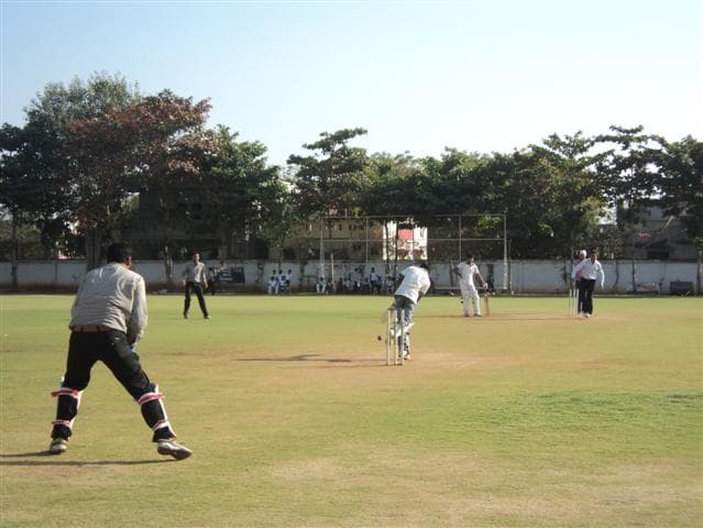 H.R. Patel Institute of Pharmaceutical Education & Research Shirpur Sports photo 2