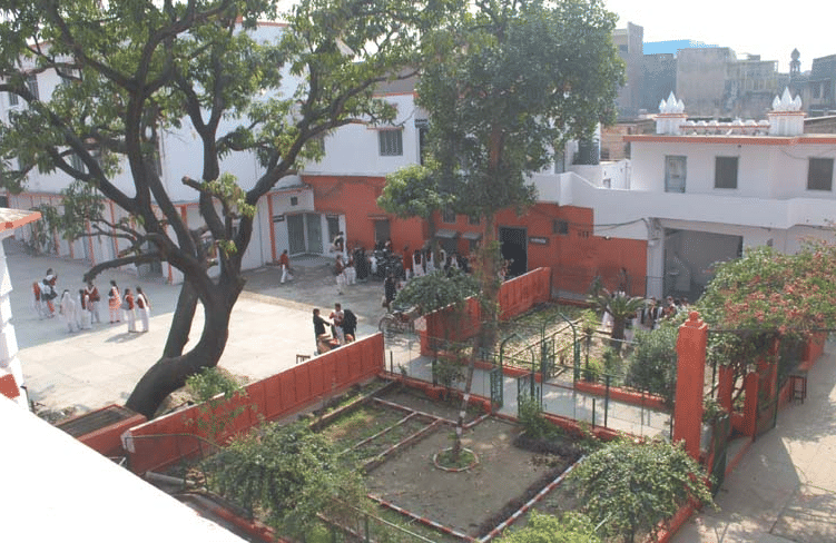 Gokul Das Hindu Girls College Moradabad GDHGC - Academic Building photo 2