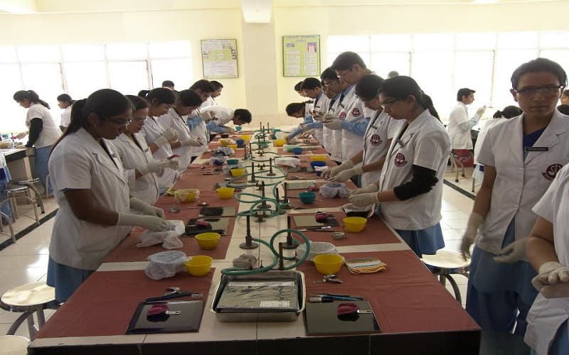 Saraswati Dental College Lucknow Infrastructure photo 13