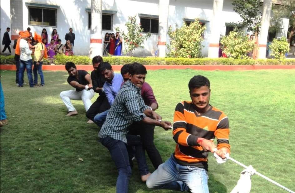 Charak College of Pharmacy & Research Wagholi Sports Day photo 5