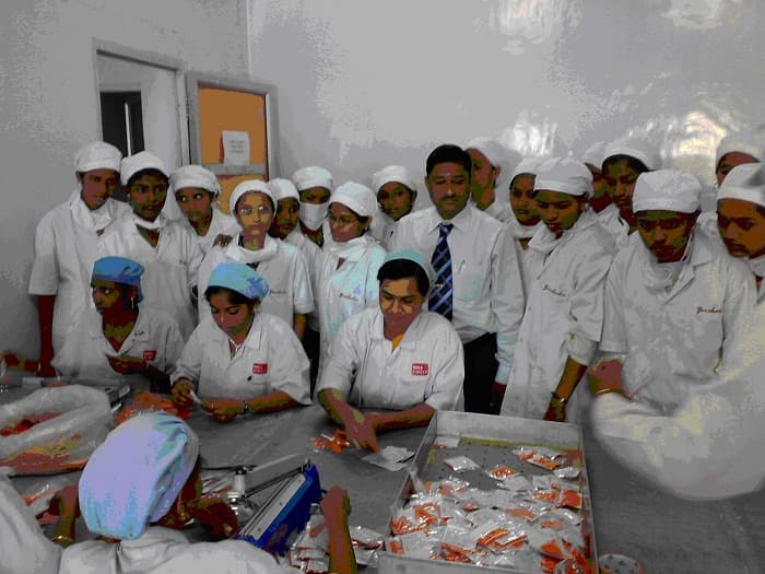 Gourishankar Institute of Pharmaceutical Education & Research Satara Industrial Visits photo 4