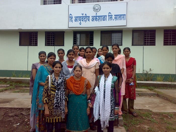 Gourishankar Institute of Pharmaceutical Education & Research Satara Industrial Visits photo 5