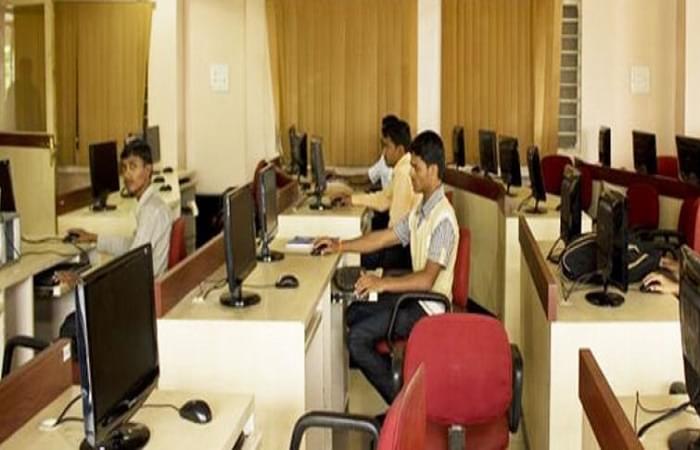 Bharati Vidyapeeth Deemed University Institute of Management Kolhapur Campus photo 8