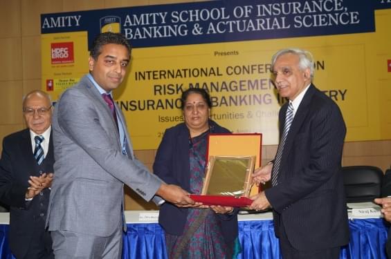 Amity School of Insurance, Banking and Actuarial Science Noida Extra Curriculars photo 11
