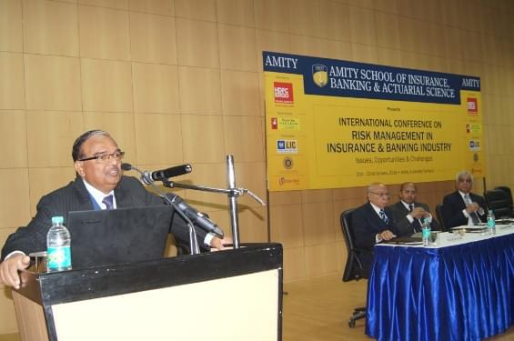 Amity School of Insurance, Banking and Actuarial Science Noida Extra Curriculars photo 12