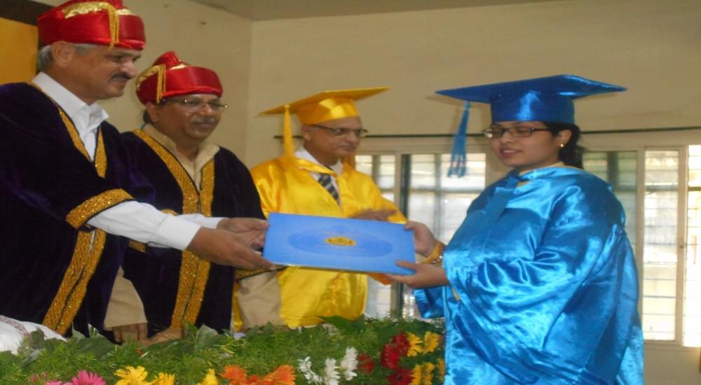 Abhinav Education Society's College of Computer Science and Management Ambegaon Convocation photo 1