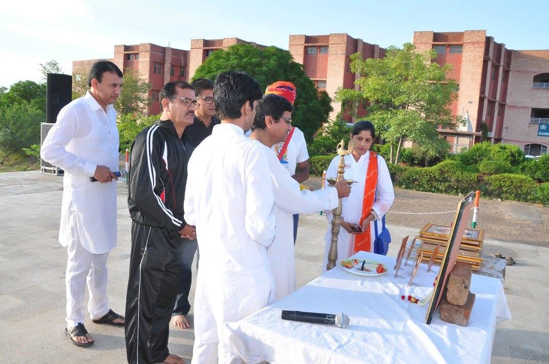 Tantia University Sriganganagar International Yoga Day photo 1